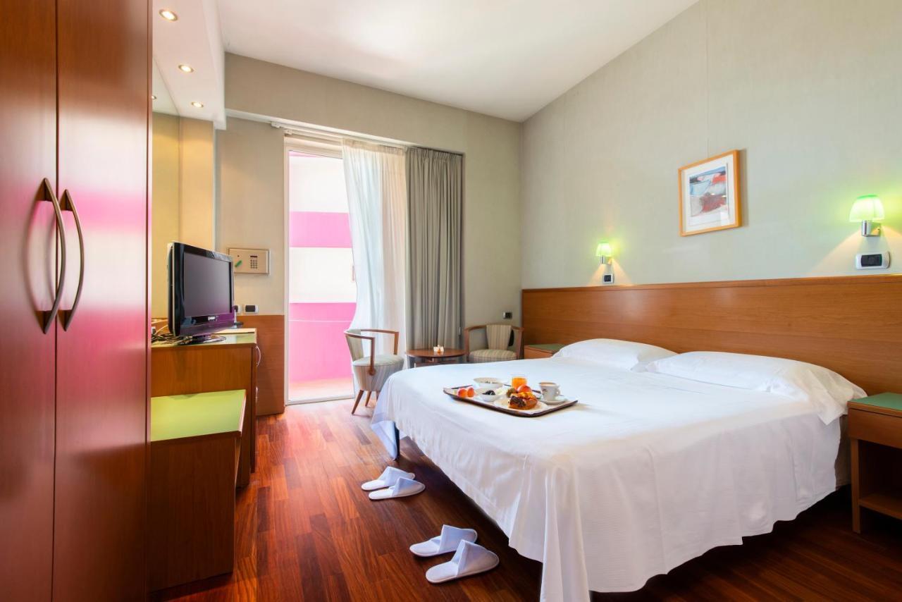 Senb Hotel Senigallia Exterior photo