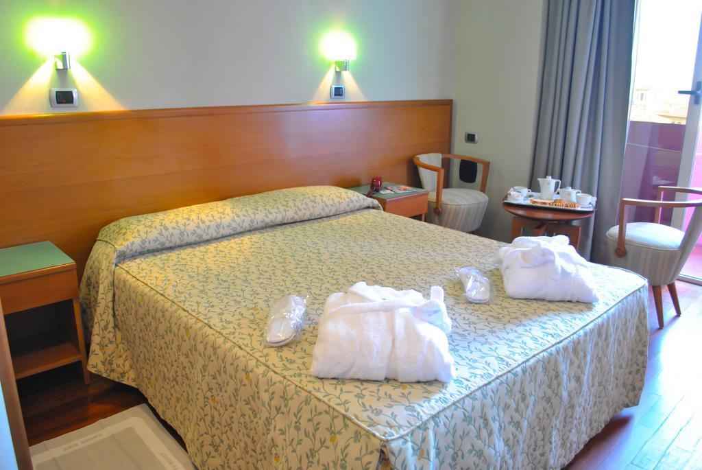 Senb Hotel Senigallia Exterior photo